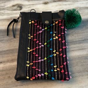 NENA & CO EVERYTHING POUCH -NWOT